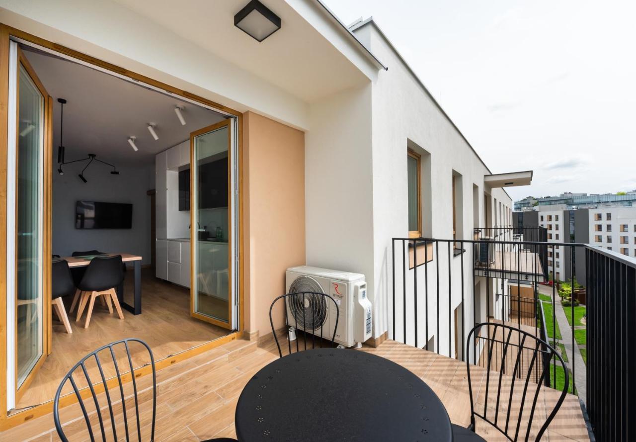 Wola Skwer Sunny Apartment Varsóvia Exterior foto