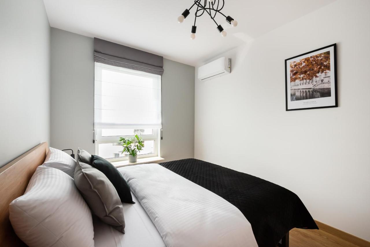 Wola Skwer Sunny Apartment Varsóvia Exterior foto