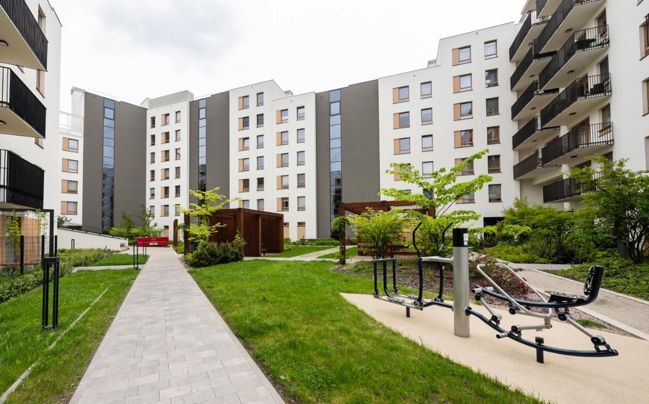 Wola Skwer Sunny Apartment Varsóvia Exterior foto