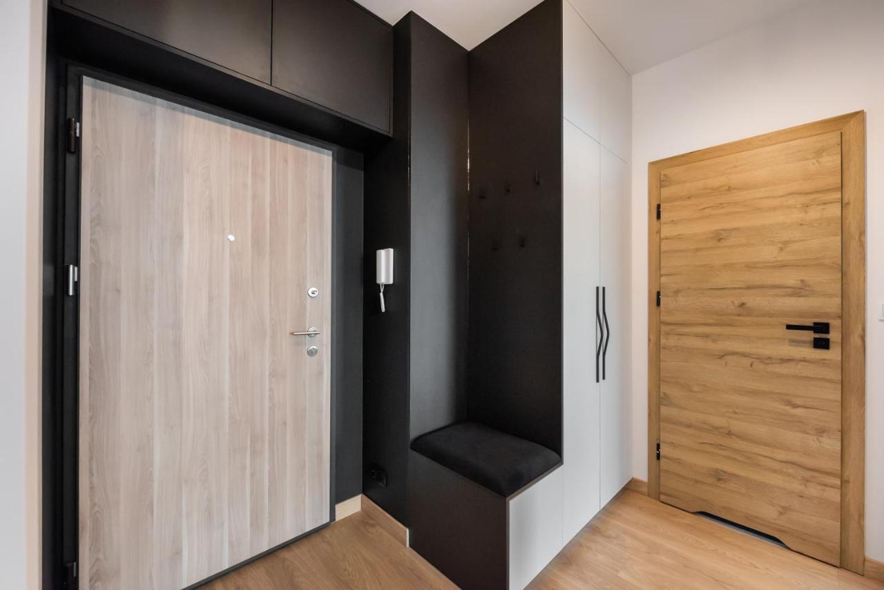 Wola Skwer Sunny Apartment Varsóvia Exterior foto
